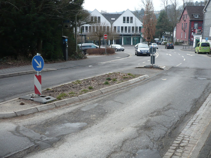 Der Kreuzungsbereich Wlfringhausener Strae/Hauptstrae ist derzeit gesperrt: Foto: OBK